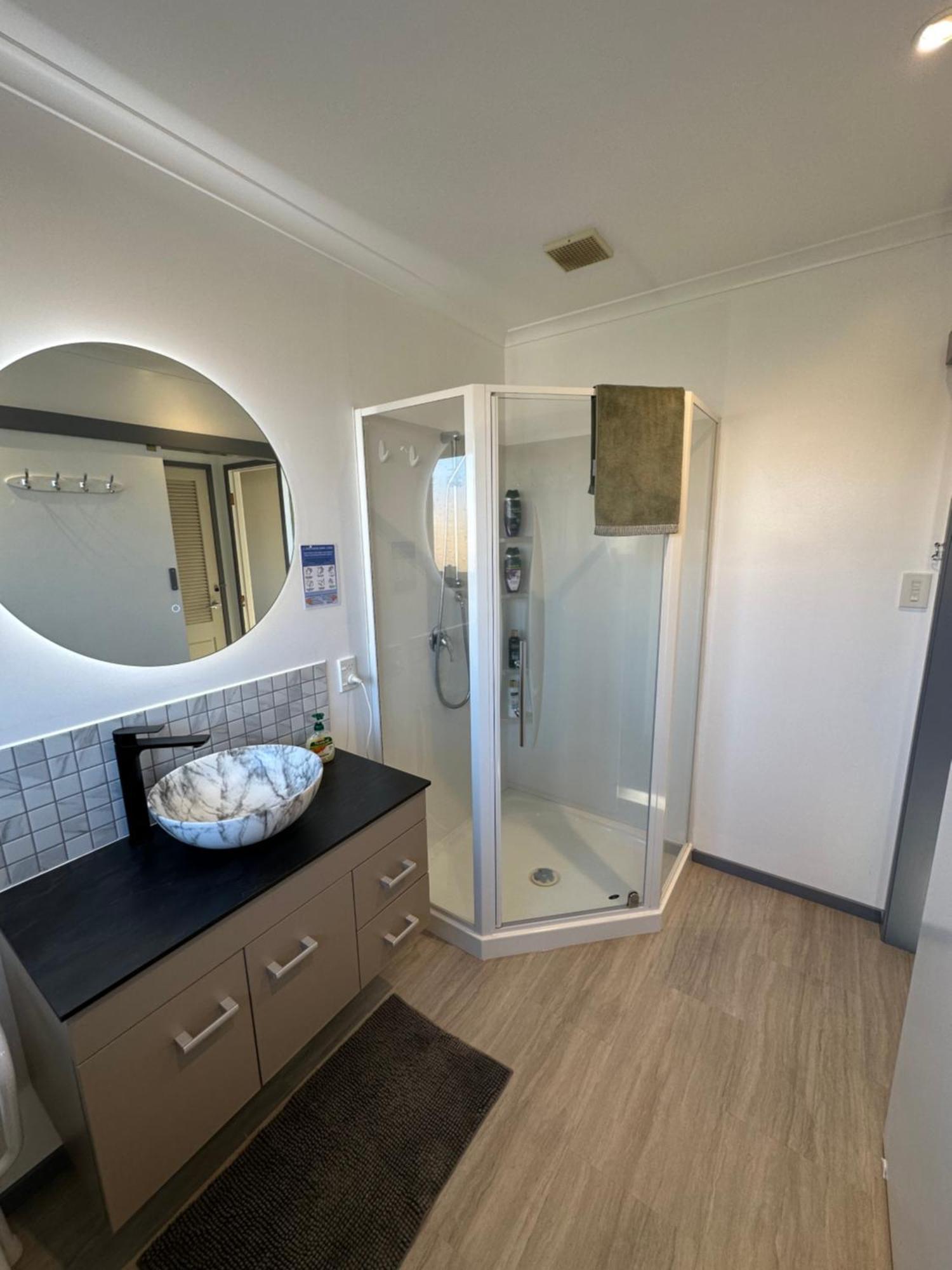 Glamis Ave Shared Home B&B New Plymouth Ngoại thất bức ảnh